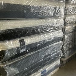 Queen Size Mattress With Delivery 
