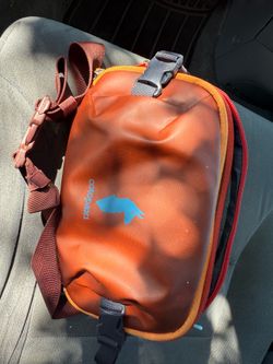 Cotopaxi Fanny pack