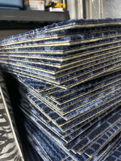 Carpet tiles excellent condition