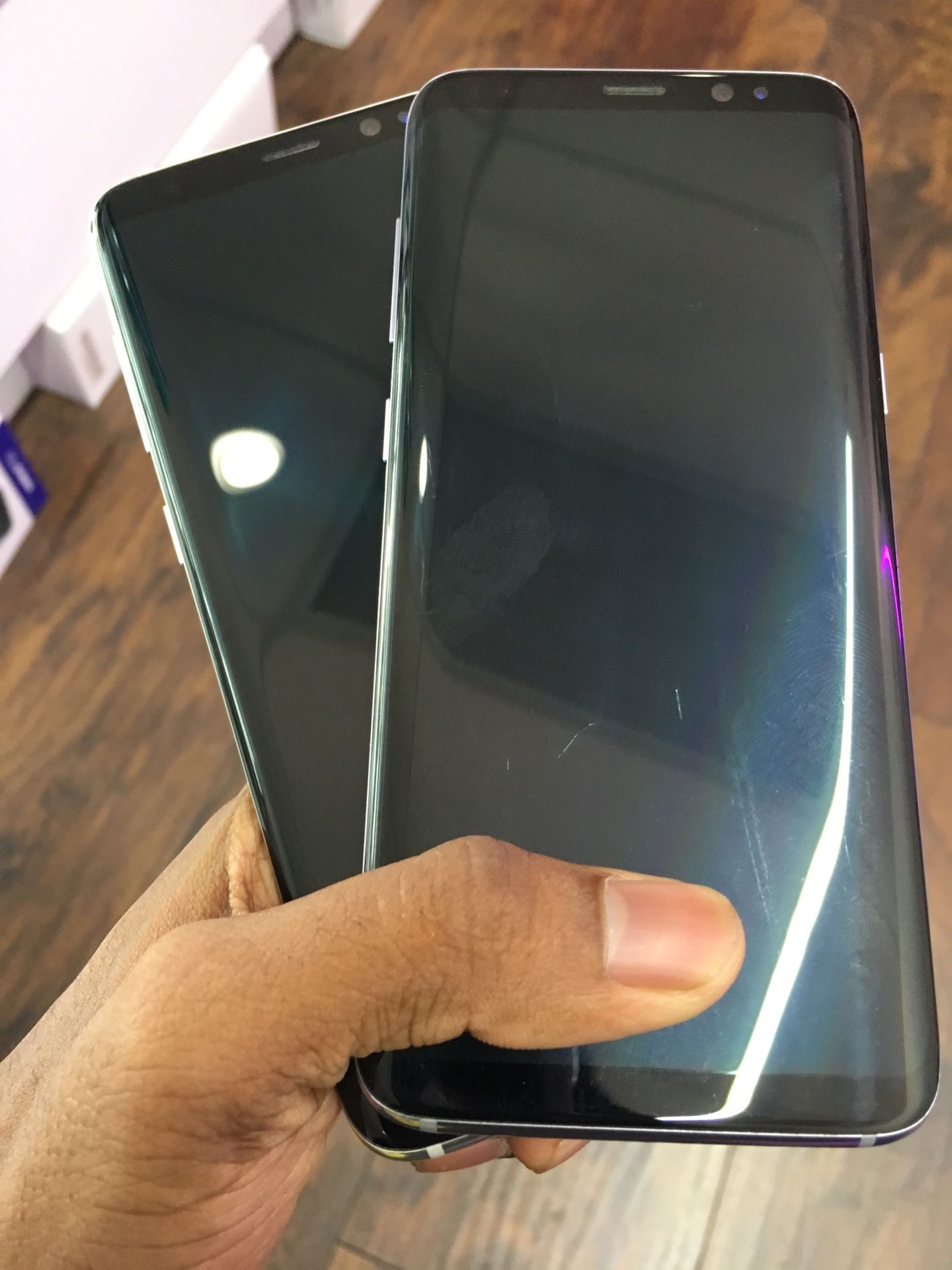 Samsung Galaxy S8 64GB Factory Unlocked Excellent Condition With Free Charger