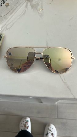 Quay Glasses