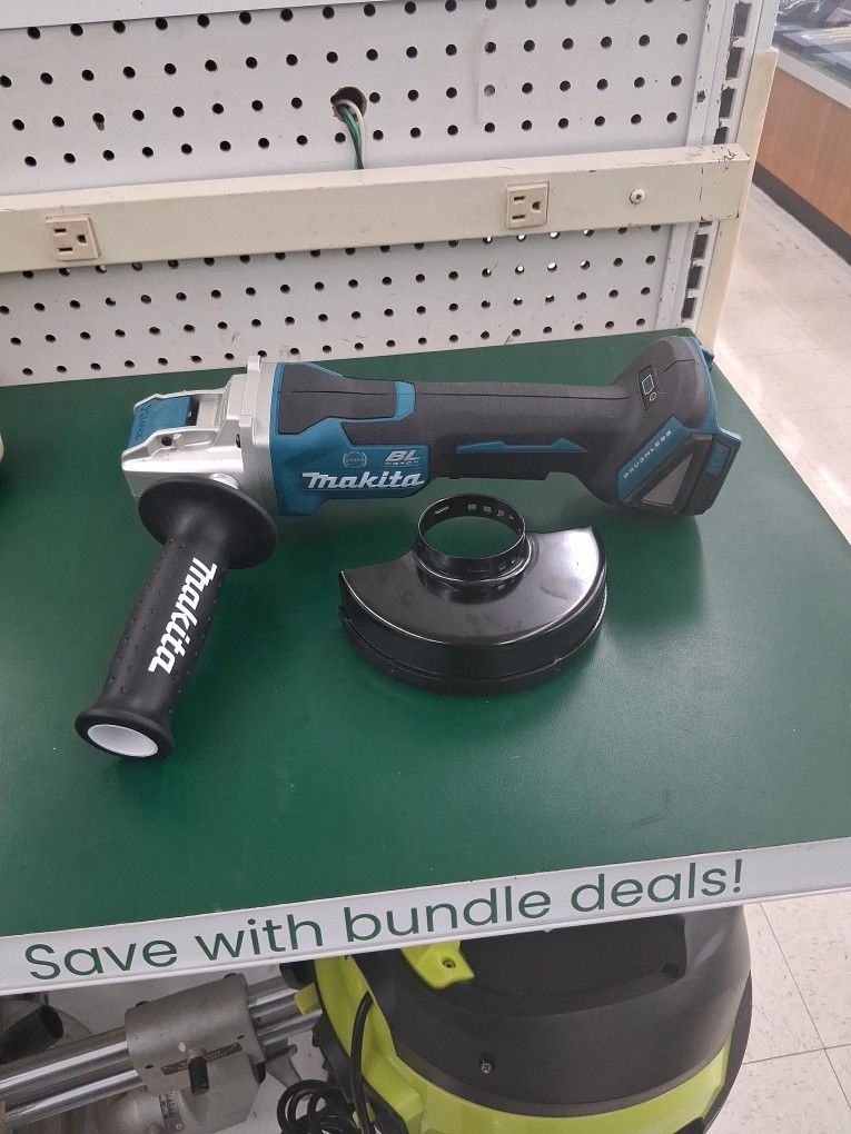 Makita 118v Lxt Cordless Grinder Tool Only $95