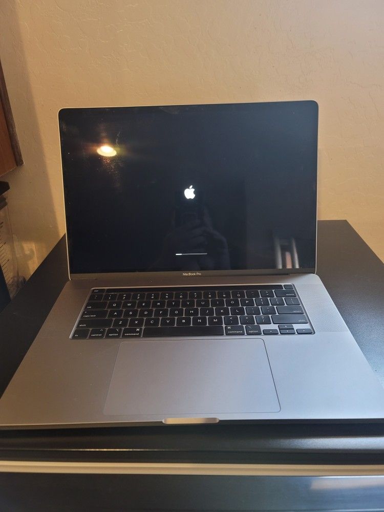 2019 MACBOOK PRO 16INCH