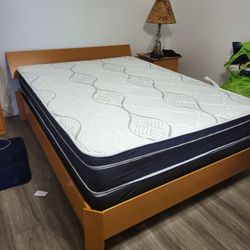 NEW QUEEN PILLOW TOP MATTRESS WITH BOX SPRING
