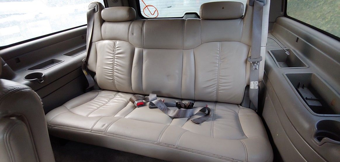 2001 suburban 3rd row seats bench
