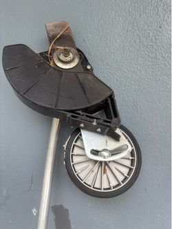 Cordless lawn mower