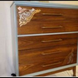 B/O Dresser