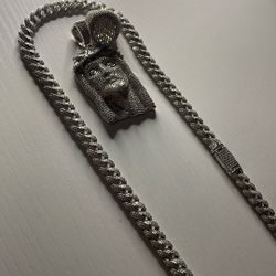 Men’s Moissanite 22in 14mm Cuban Link With Jesus Head & Ring 