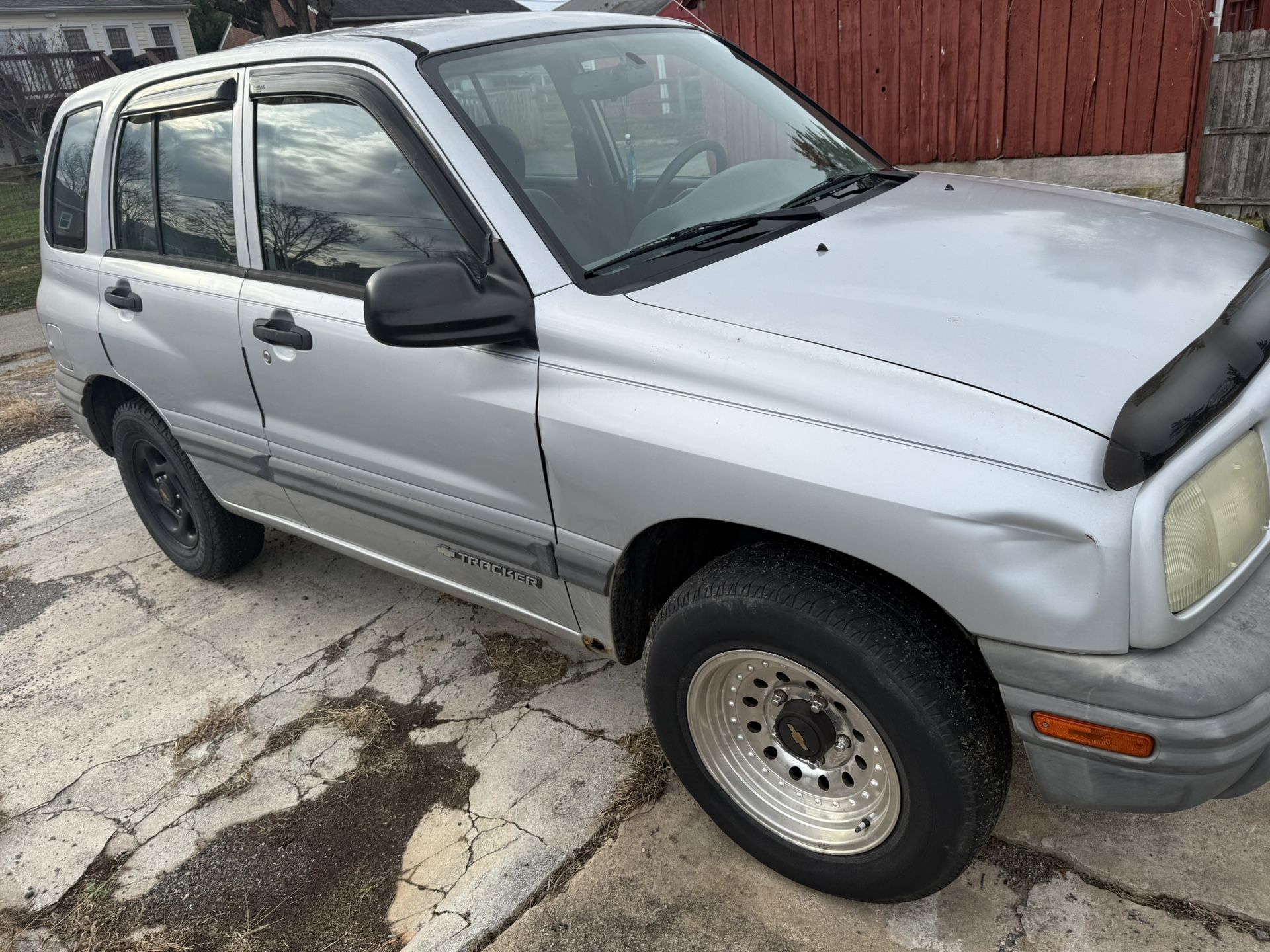 2000 Chevrolet Tracker