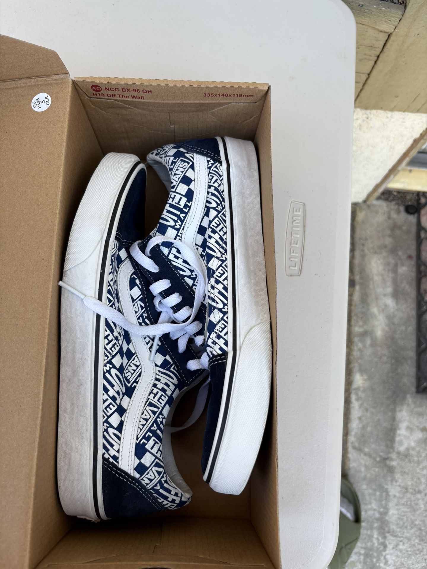 Vans (blue/white