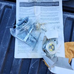 Garage Door Lock  Complete Set  Instruction Included