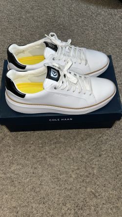 Cole Haan Sneaker Style Dress Shoe (Size 10)