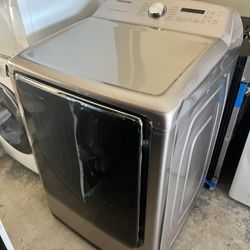 New Open Box Scratch And Dent Samsung dryer 