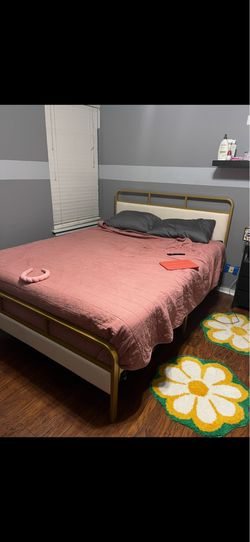 Free queen mattress