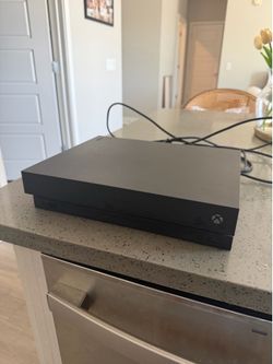Xbox One X 1TB Excellent working condition