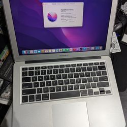 MacBook Air 13" 2017 Intel Core i5 Processor 8GB Ram 128GB SSD macOS Monterey Microsoft Office Package Installed. Charger Included.