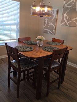 Counter Height Dining Table with 4 Chairs