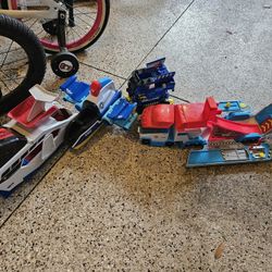4 Paw Patrol Vehicles 