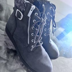 Women’s Boots 