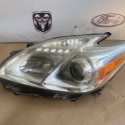 2012-2015 Toyota Prius Headlight OEM