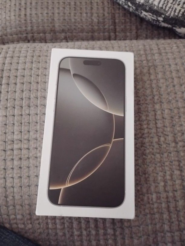 IPHONE 16 PRO MAX