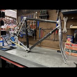 Trek 2300 Carbon Road Frameset