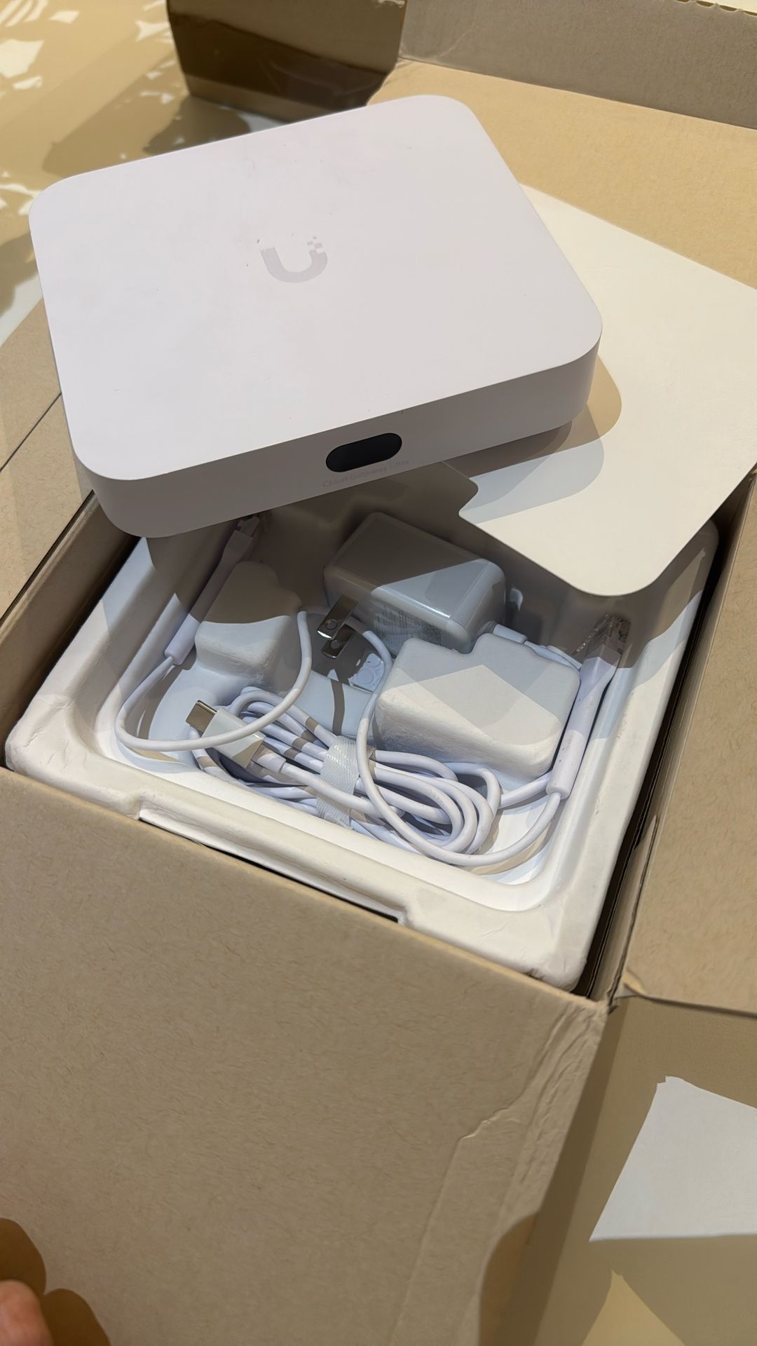 UCG-Ultra (Open Box - Like New) Ubiquiti Cloud Gateway