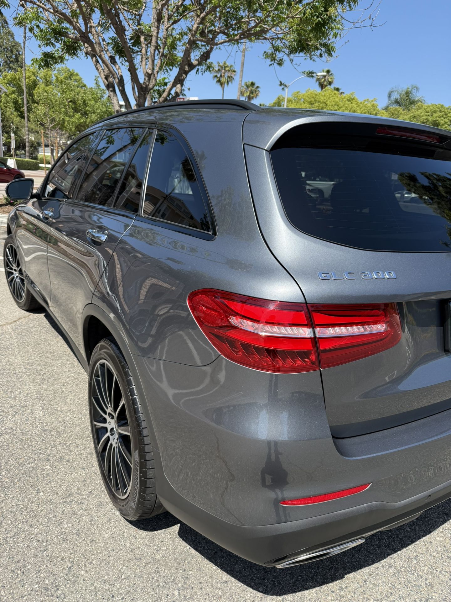 2018 Mercedes-Benz GLC 300