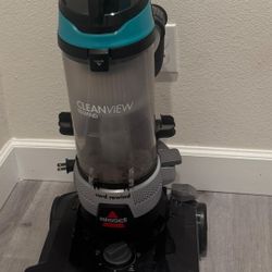 Vacuum Cleaner. Bissell 