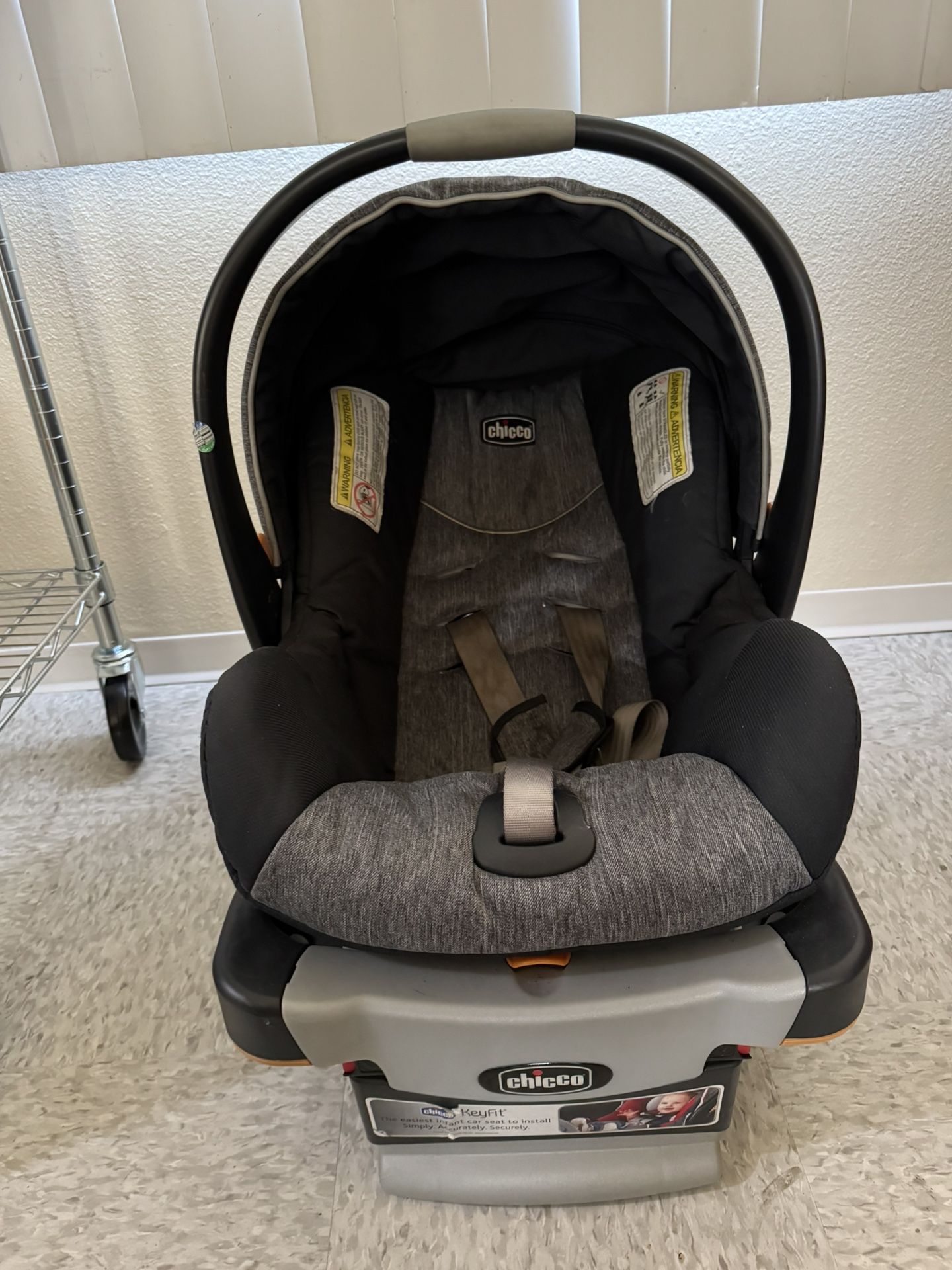 Chicco baby Car Seat