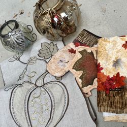 home/table decor thanksgiving day