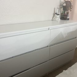 Six Drawer Dresser 