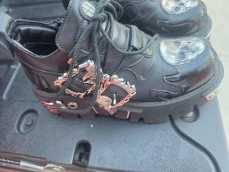 Goth skull boots