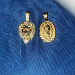 2 Pendants For Necklace 