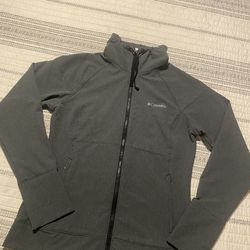 Columbia zip up women’s jacket