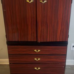 Armoire |Dresser