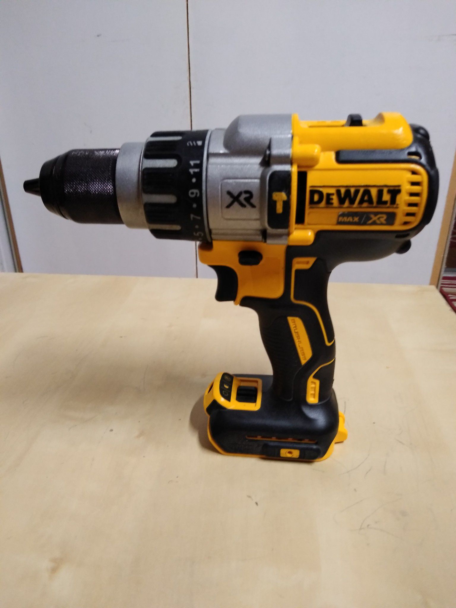 Dewalt XR brushless 1/2in 3 speed hammer drill tool only $90 cash only