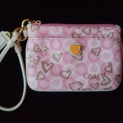 Coach Wristlet Wallet Pink Logo Gold Hearts Valentines Gift $30