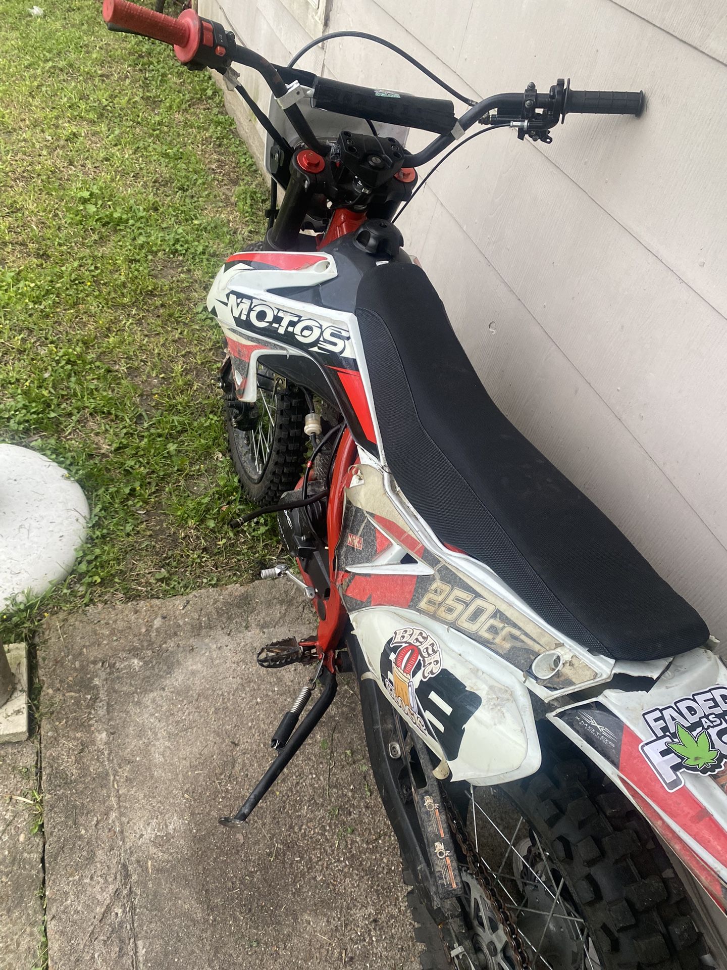 250cc Dirtbike for Sale in Houston, TX OfferUp