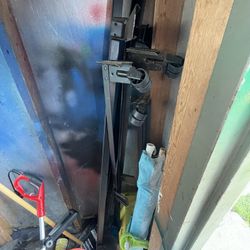 Queen Metal Bed frame 