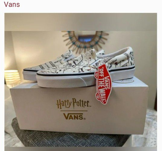 Humoristisch Krankzinnigheid gek 2019 HTF NIB Vans Harry Potter Slip On Marauders Map for Sale in San Dimas,  CA - OfferUp