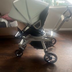 Orbit Stroller