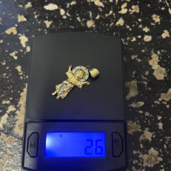 14k Gold Pendant 