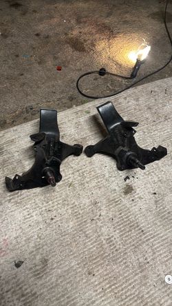 Lift spindles for OBS.   Chevy.   88-98.