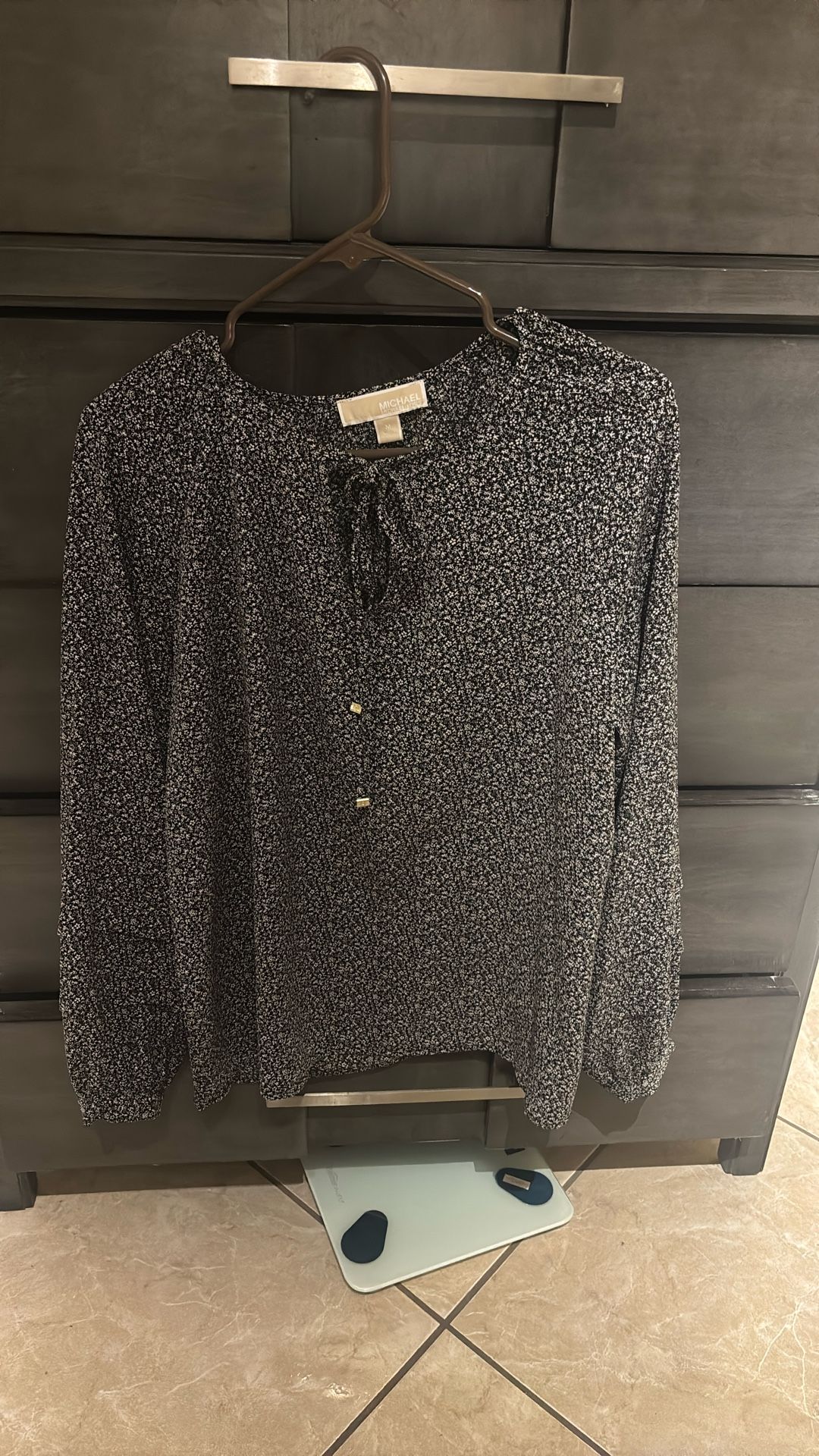 Michael Kors Blouse New Size Medium