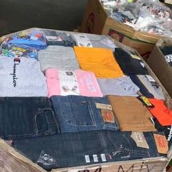 Mixed Adult clothing Pallet Liquidation 