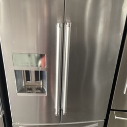 Refrigerator Kitchenaid 36inch