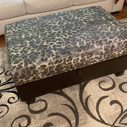Coffee table with storage