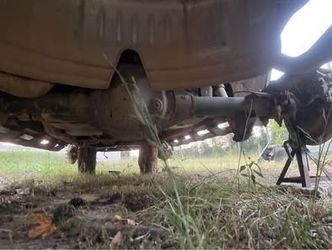 2021 rear end off of chevy silverado 1500 z71