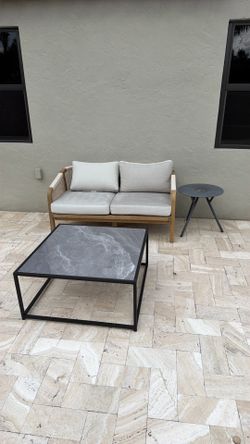Outdoor loveseat & table